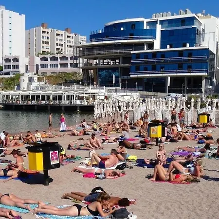 Lejlighed Modern 3 Bedroom In Central