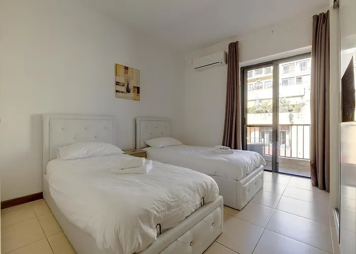 Apartman Modern 3 Bedroom In Central